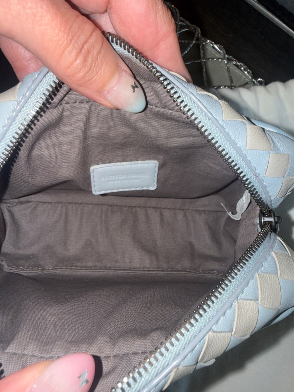 Bottega Veneta Pale Blue Intrecciato Leather Cosmetic Pouch - Picture 4 of 5